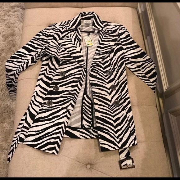 Jackets & Blazers - NWT Zebra print jacket